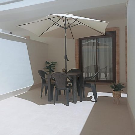 Apartamento Nuevo Centrico Con Aparcamiento Privado Incluido Alcalá de Guadaira Exterior photo