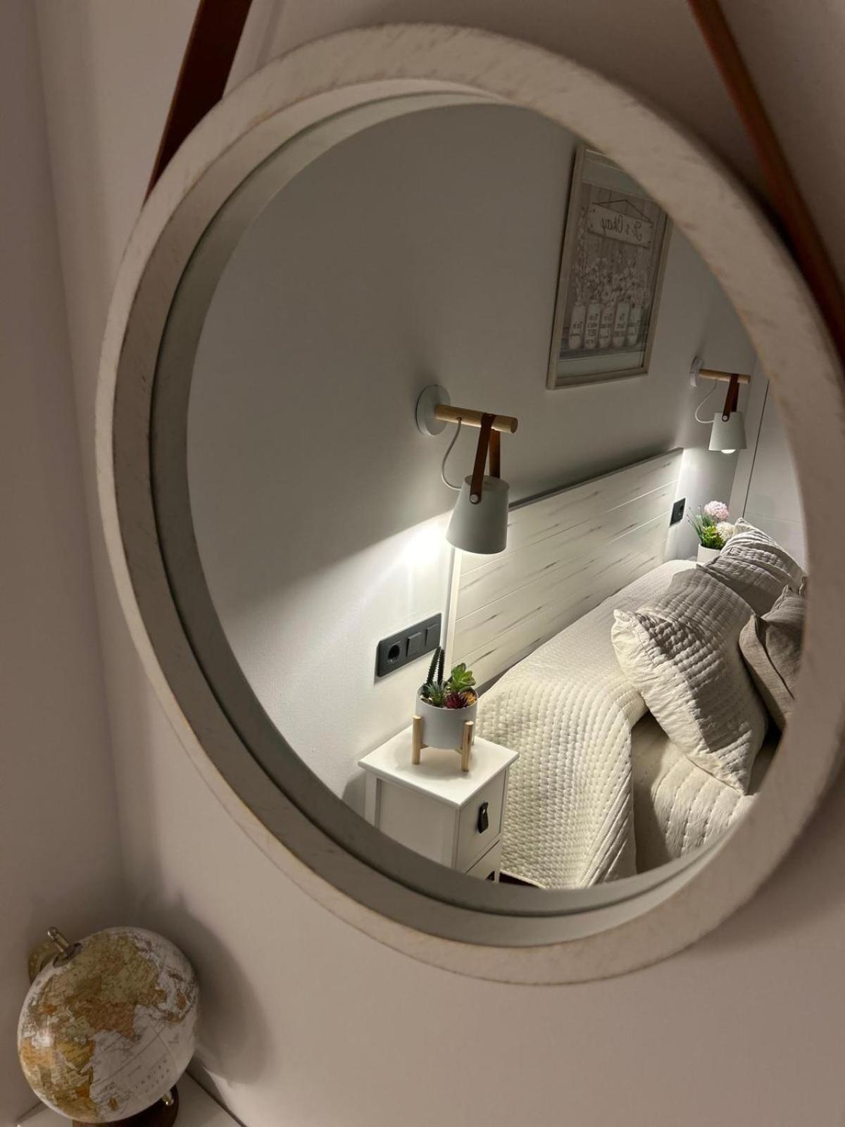 Apartamento Nuevo Centrico Con Aparcamiento Privado Incluido Alcalá de Guadaira Exterior photo